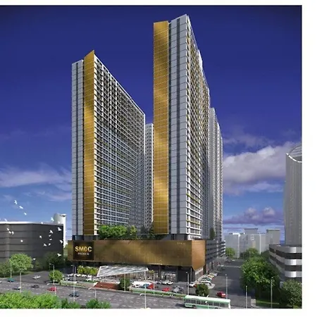 Modern 1-Br Condo Unit