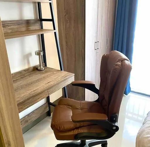 شقة Modern 1-br Unit *